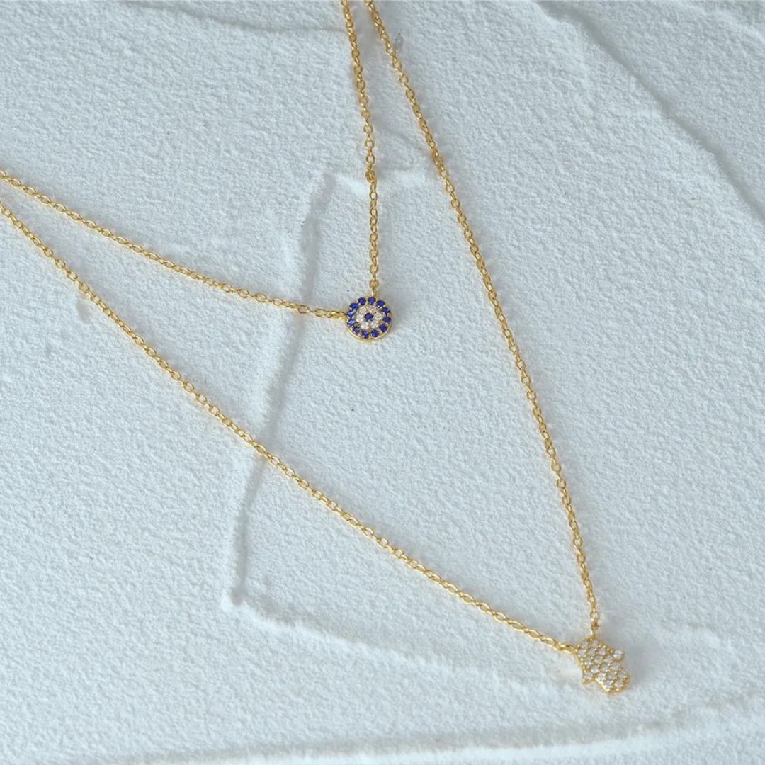 „Die Schützende“ Halskette